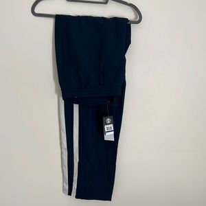 Men’s under armor track pant.  NWT